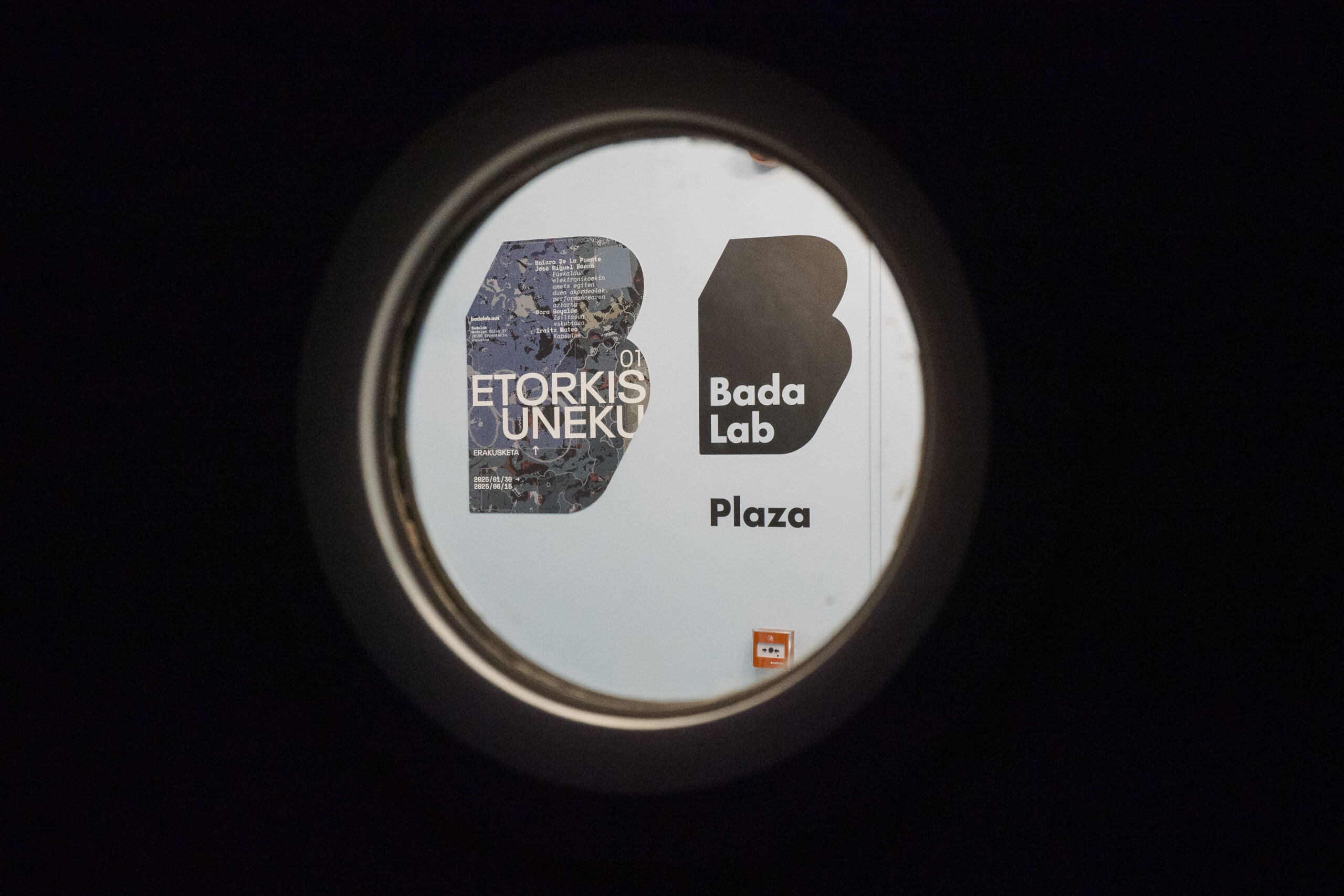 Sormen eta mediazio beka deialdia